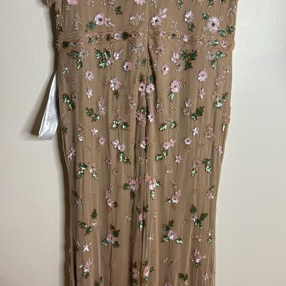 Mac Duggal EMBELLISHED HIGH NECK FLUTTER SLEEVE GOWN size 18 - Picture 12 of 13